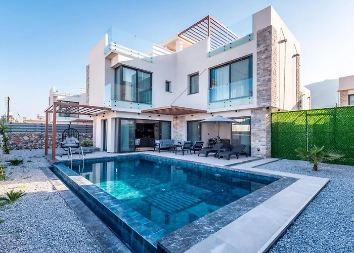 Royal Villas