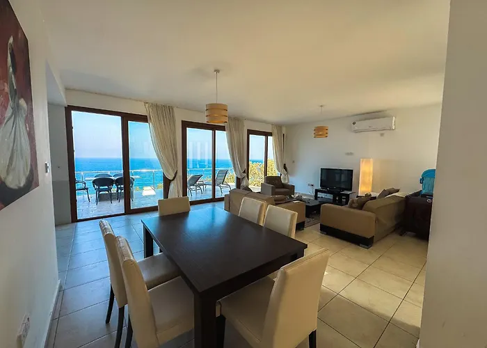 Villa Sea Cliff 1 By Holidaykeys