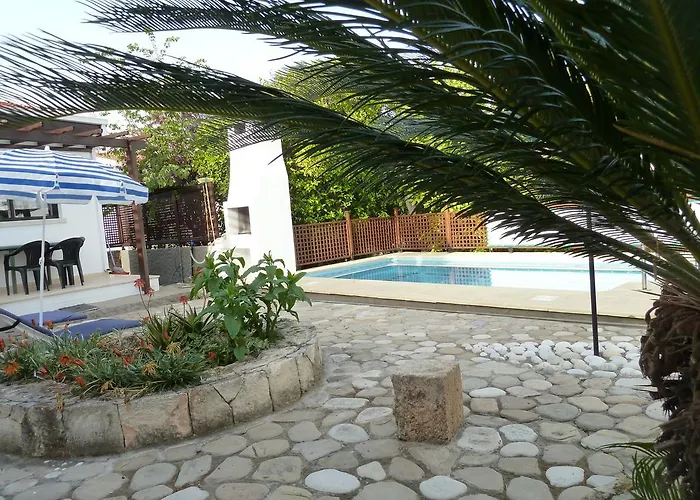 Hidden Cottage